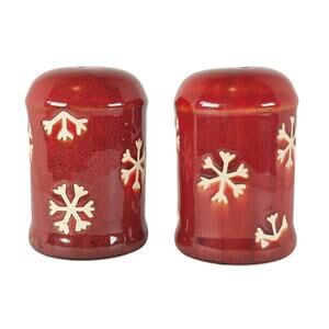 Red Ceramic Snowflake Salt Pepper Shaker Set Holiday Winter Kitchen Decor 3.75"